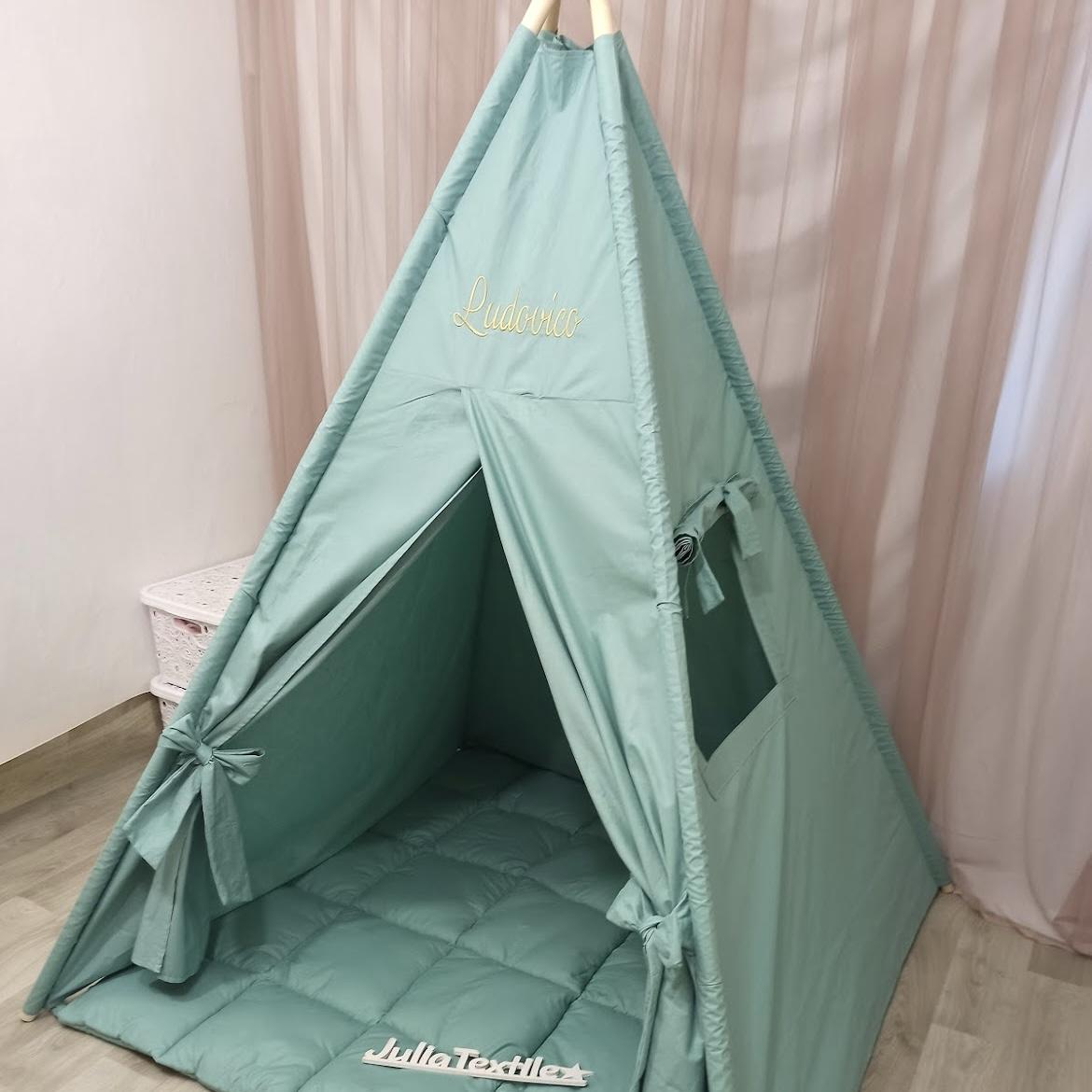 Tenda gioco con tappeto verde scuro