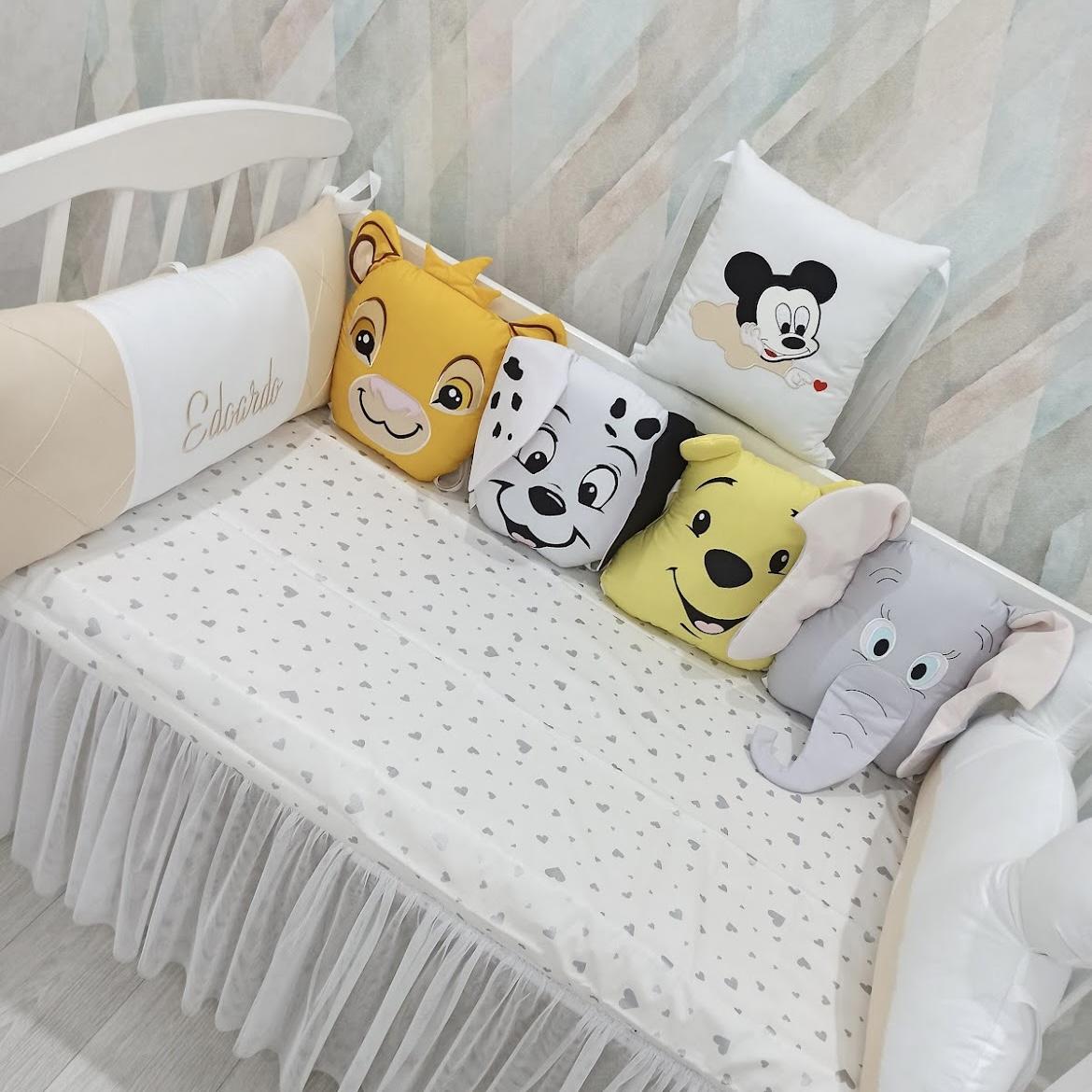 Disney character cushion set