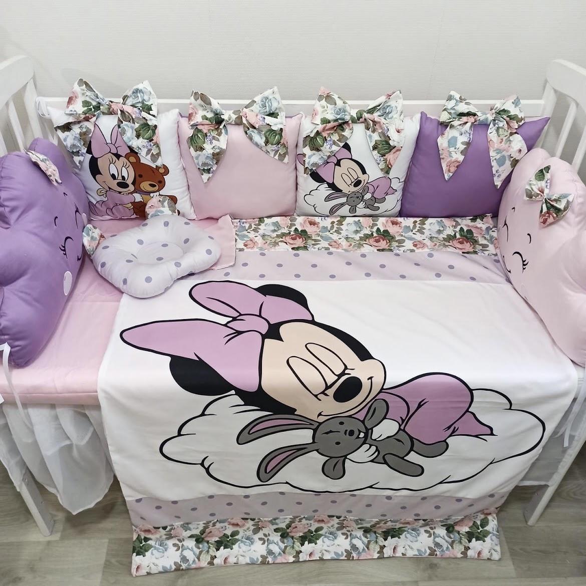 Set cuscini con la stampa minnie con fiori viola bianco