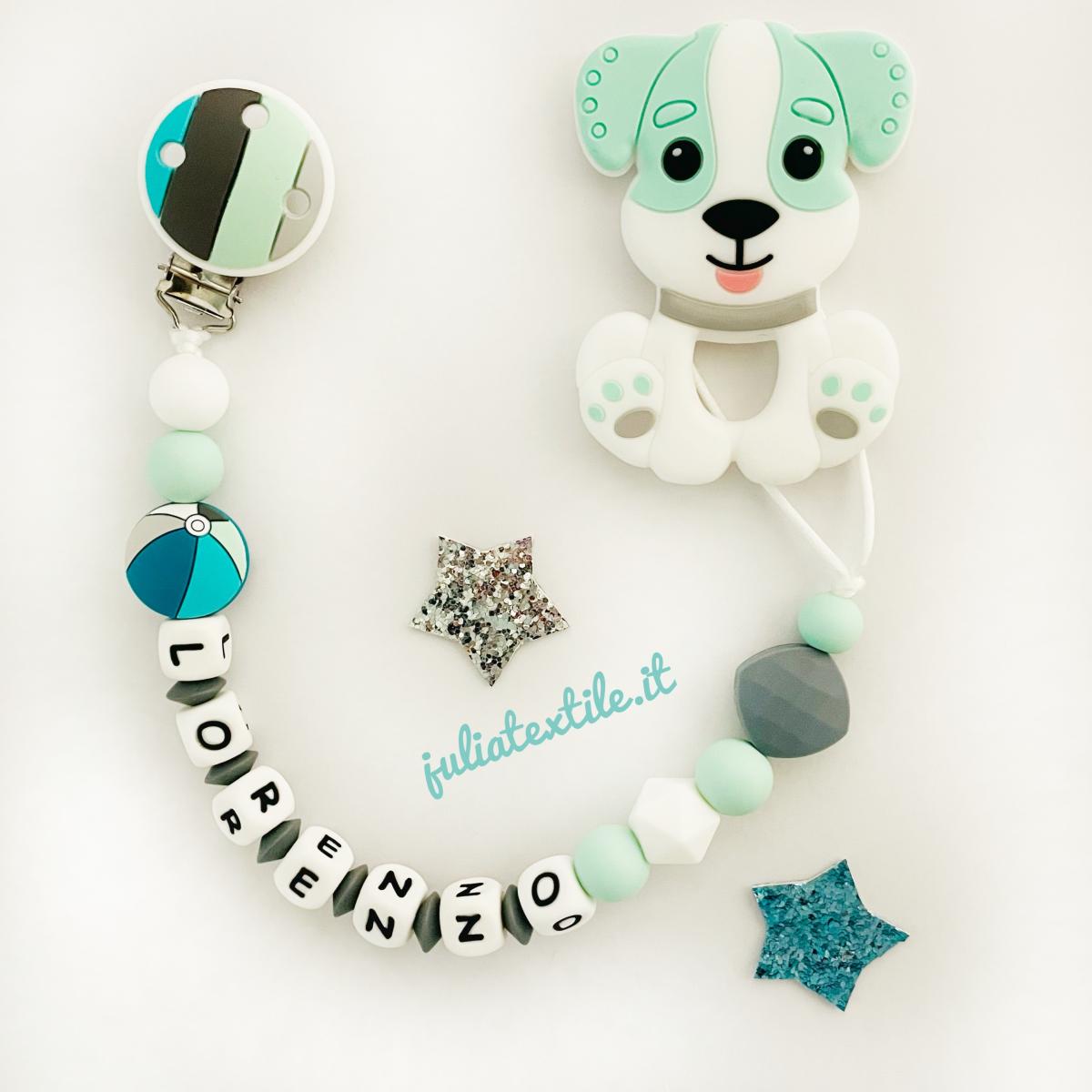 Chain with name in teal colored balloon