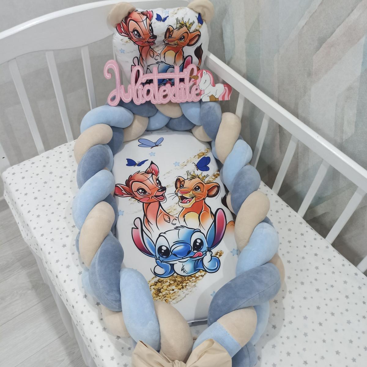 Childhood Dreams with Disney Characters: Braided Insert for Babies